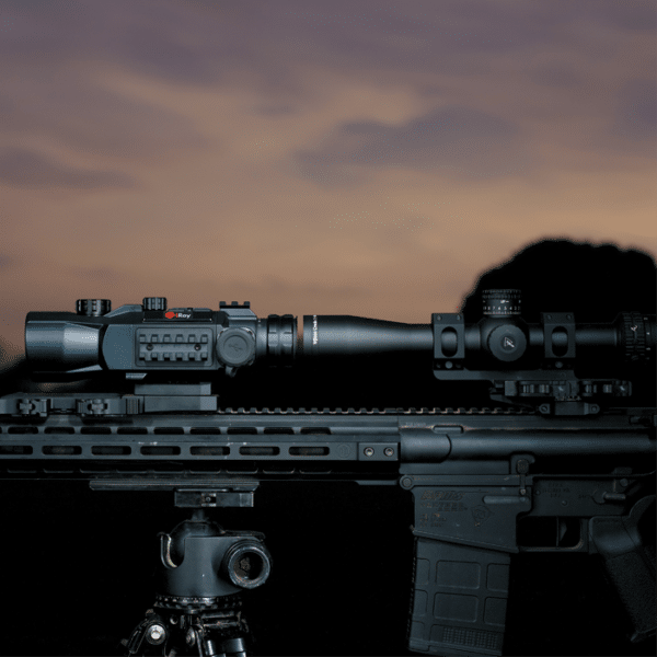 InfiRay Outdoor RICO HYBRID shown mounted to an AR-15 style rifle.